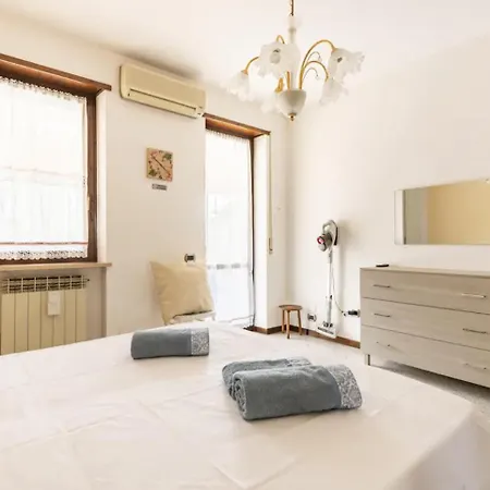 Appartement Villetta A Schiera Da Remi' A 10 Minuti Da Verona Locazione Turistica San Giovanni Lupatoto